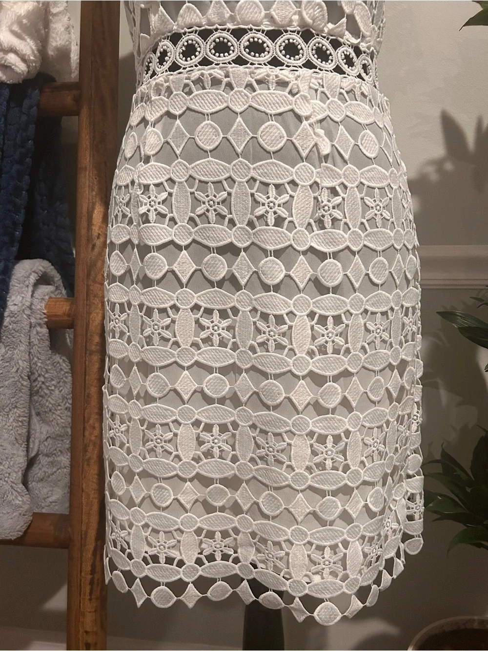 Michael Kors White Lace Mini Dress with Waist Cutout Detail Size 0